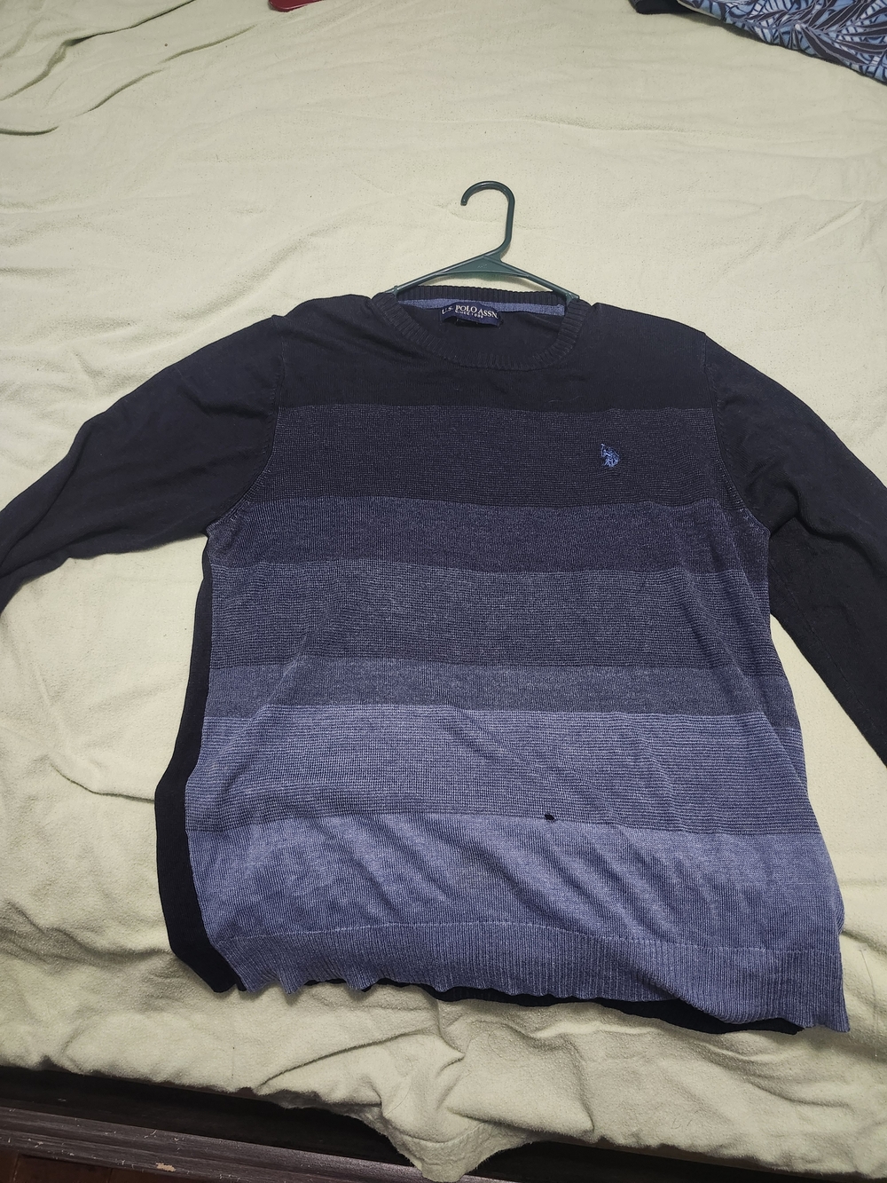 U.S. Polo Assn. Blue& Gray Men's Striped Pullover crew Neck Sweater Size L